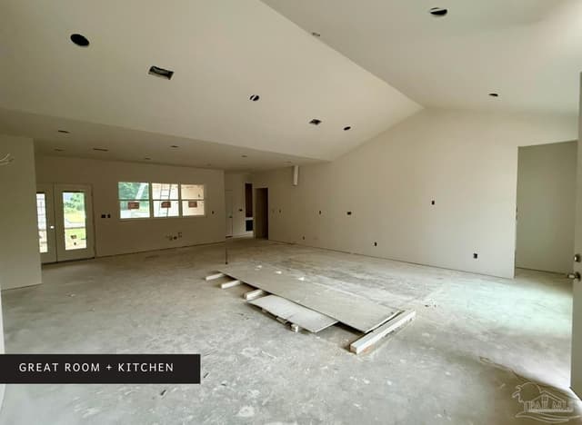 5000 Shoshone Dr, Pensacola FL 32507 photo 4