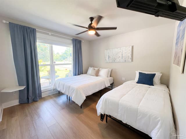 385 Hancock Ln, Pensacola FL 32503 photo 9