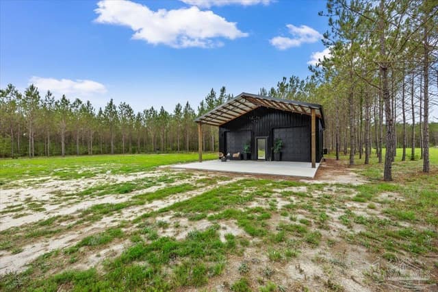 8975 Sage Forest Ln, Pace FL 32571 photo 10