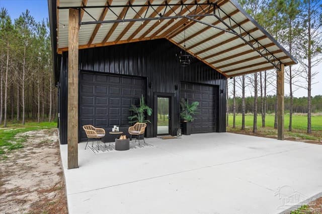 8975 Sage Forest Ln, Pace FL 32571 photo 14