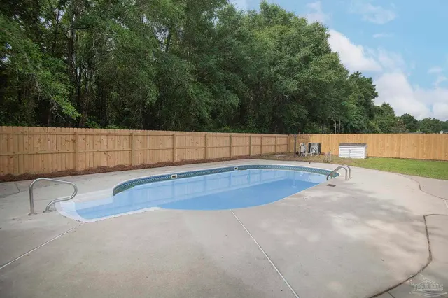 4879 Timber Ridge Dr property photo