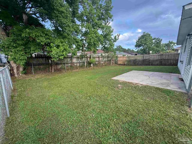 408 Shadow Way Ln property photo