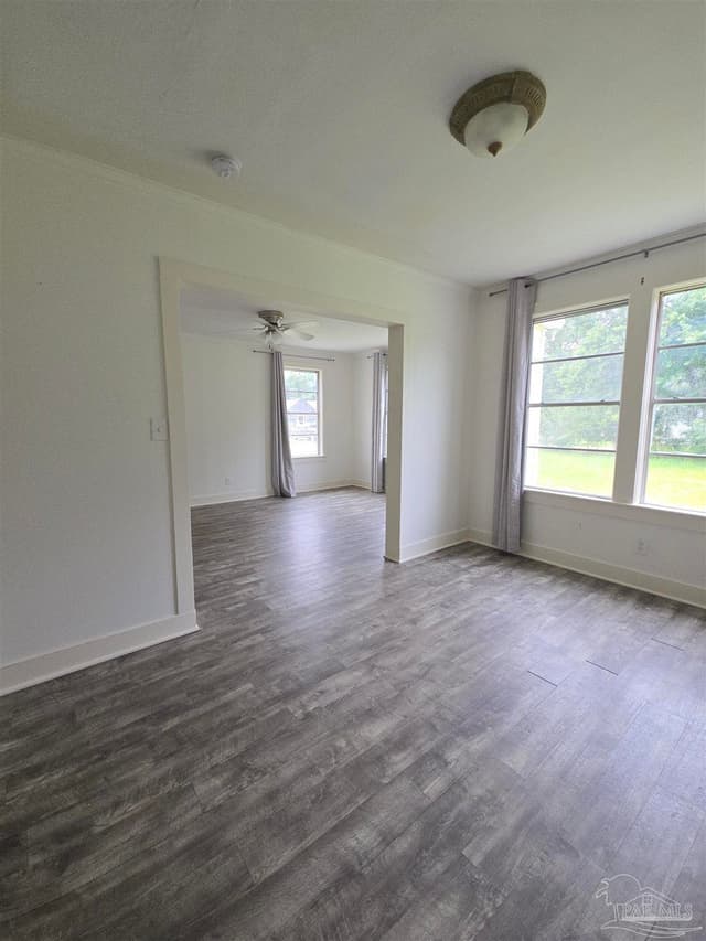 210 S 2nd St, Pensacola FL 32507 photo 6