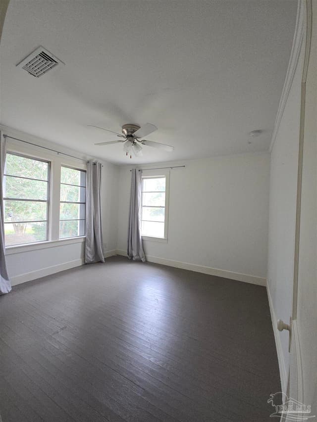 210 S 2nd St, Pensacola FL 32507 photo 3