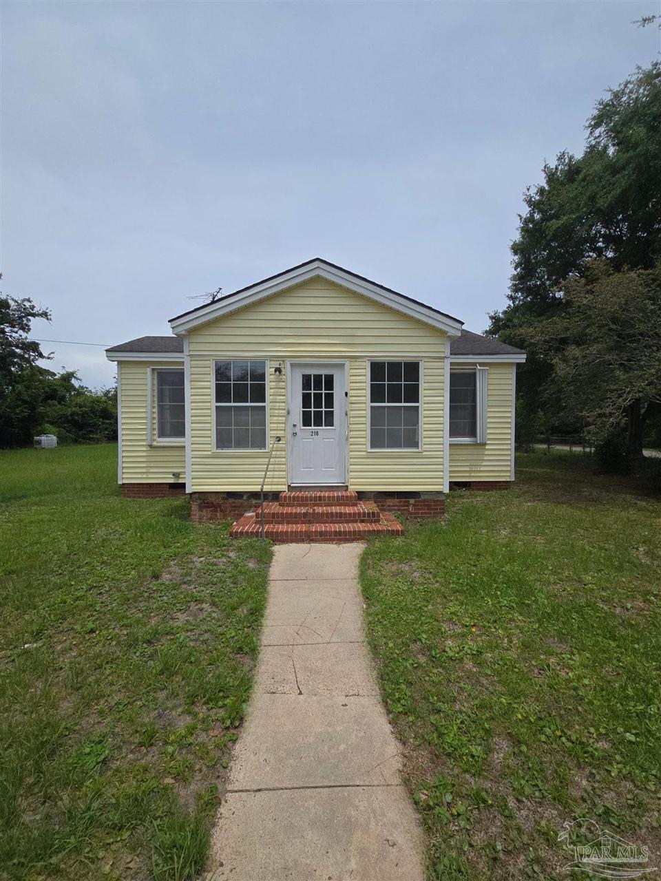 210 S 2nd St, Pensacola FL 32507 photo 1
