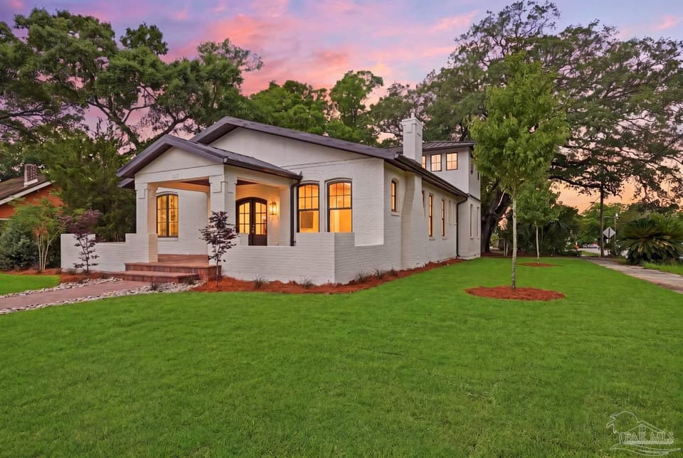 1015 N Reus St, Pensacola FL 32501 photo 1