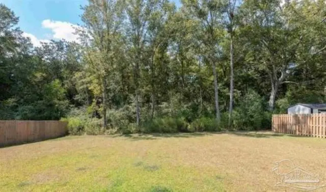 874 Windhill Dr property photo