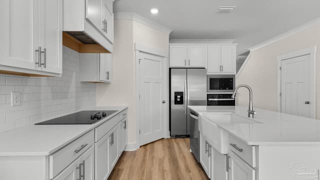 1340 W Zarragossa St, Pensacola FL 32502 photo 9