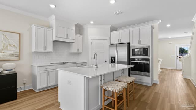 1340 W Zarragossa St, Pensacola FL 32502 photo 8
