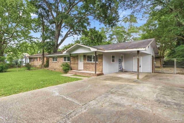 8652 Mayflower Ave, Pensacola FL 32534 photo 2