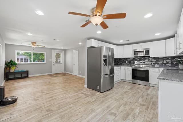 8652 Mayflower Ave, Pensacola FL 32534 photo 8