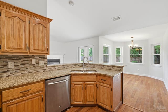 9318 Lucian Ct, Navarre FL 32566 photo 23