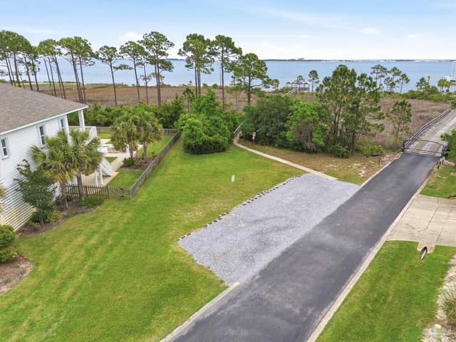 9318 Lucian Ct, Navarre FL 32566 photo 46