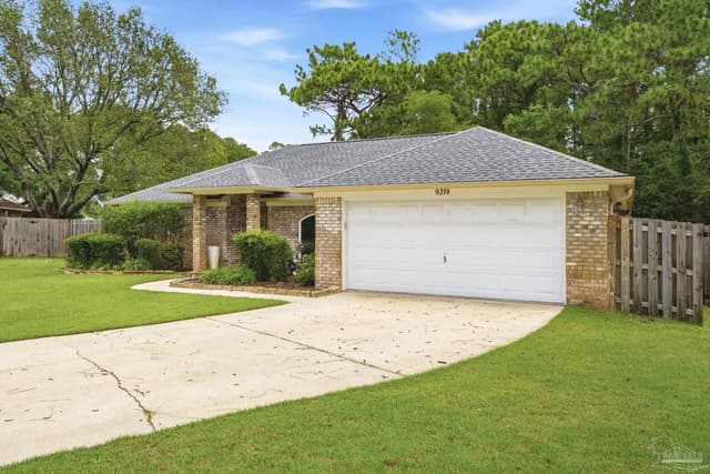 9318 Lucian Ct, Navarre FL 32566 photo 7
