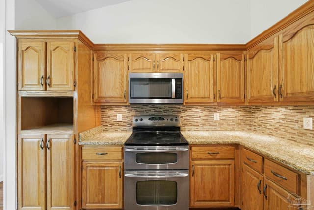 9318 Lucian Ct, Navarre FL 32566 photo 21
