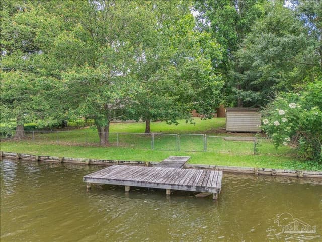 6209 E Shore Dr, Pensacola FL 32505 photo 10