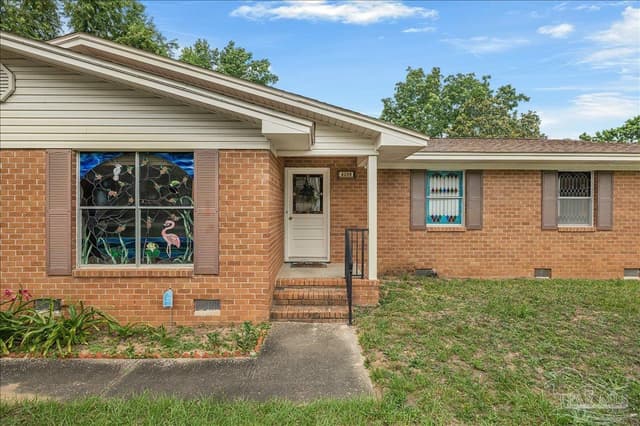 6209 E Shore Dr, Pensacola FL 32505 photo 11