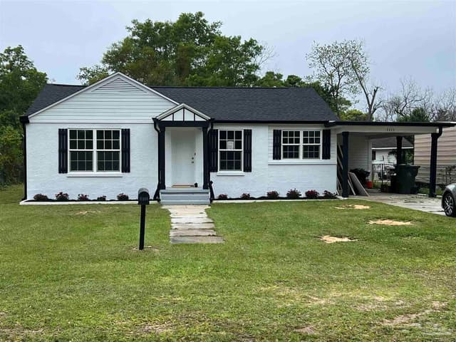 1111 N U St, Pensacola FL 32505 exterior