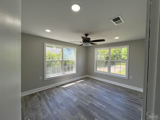 1111 N U St, Pensacola FL 32505 photo 8