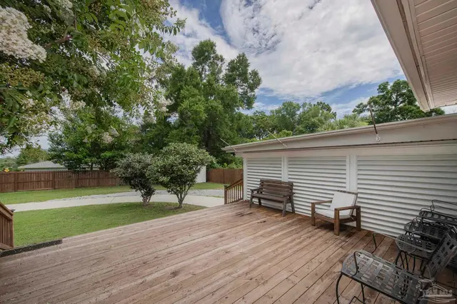 1700 Anderson St property photo