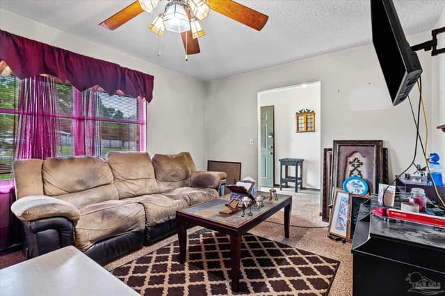 6201 Silver Oak Dr property photo