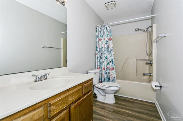 2182 Calle De Cantabria, Navarre FL 32566 photo 23