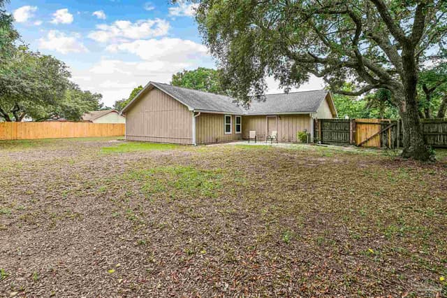 2182 Calle De Cantabria, Navarre FL 32566 photo 27