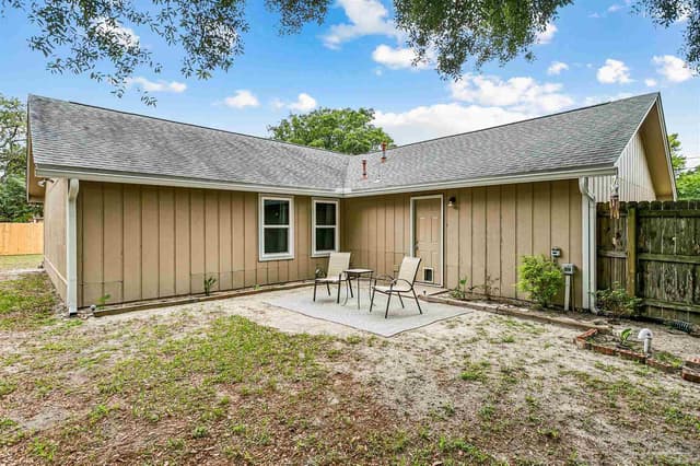2182 Calle De Cantabria, Navarre FL 32566 photo 26