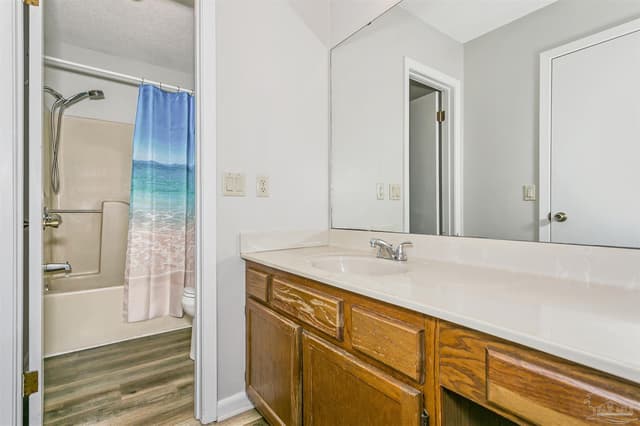 2182 Calle De Cantabria, Navarre FL 32566 photo 20