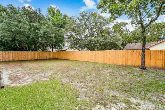 2182 Calle De Cantabria, Navarre FL 32566 photo 30