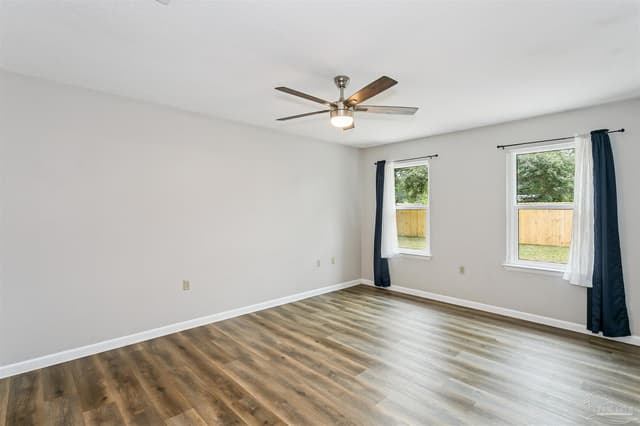 2182 Calle De Cantabria, Navarre FL 32566 photo 15