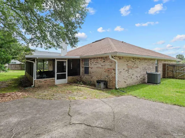 6096 Suntan Cir property photo