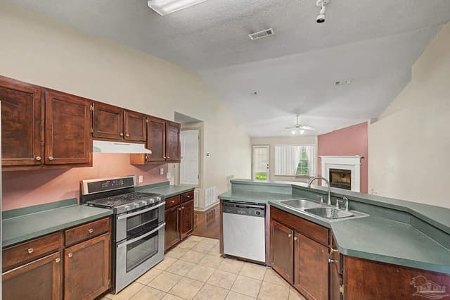 1729 Condor Dr, Cantonment FL 32533 photo 10
