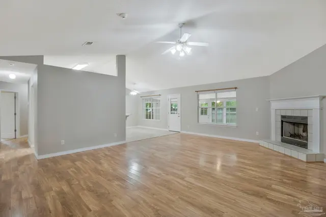 5246 Hawks Nest Dr property photo