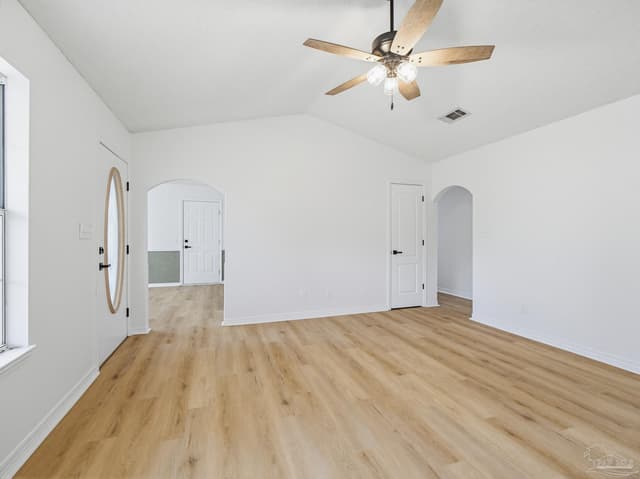 5984 Savannah Dr, Milton FL 32570 photo 9