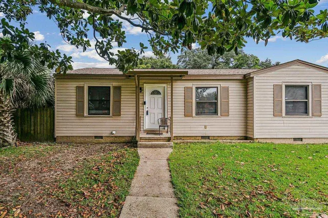 4904 Birch Ave property photo