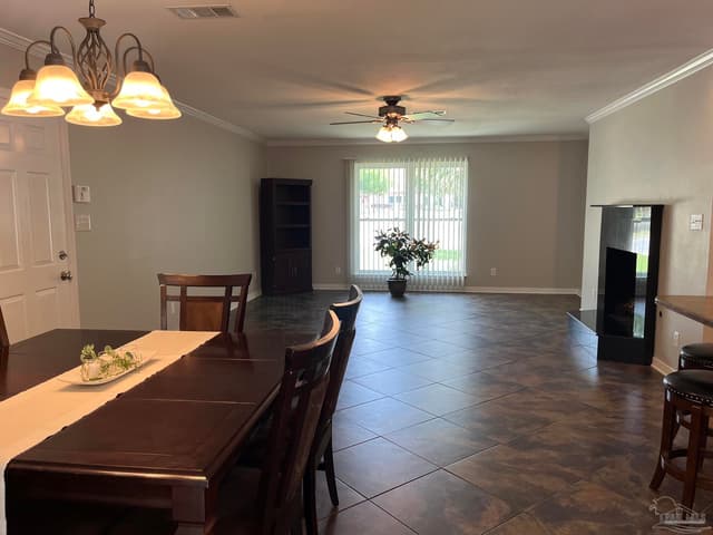 1801 Conway Dr, Pensacola FL 32503 photo 9