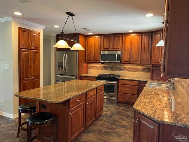 1801 Conway Dr, Pensacola FL 32503 photo 11
