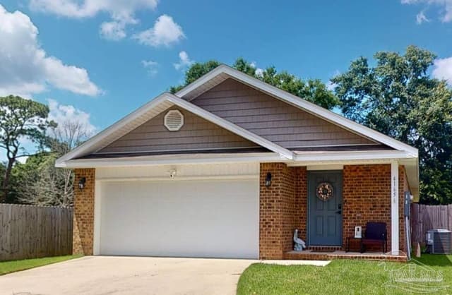 4165 Chickadee St, Milton FL 32583 exterior