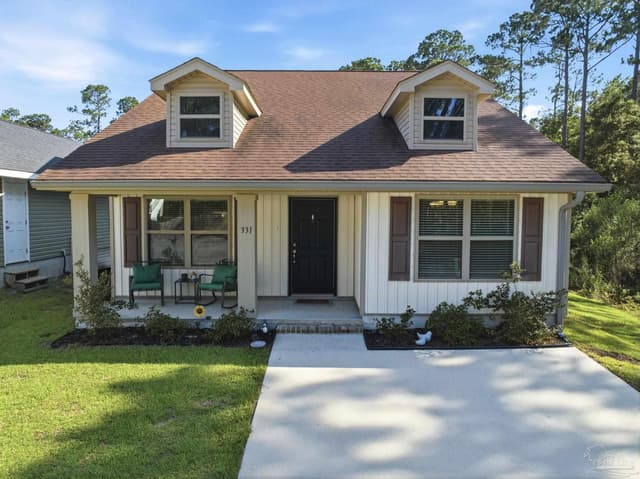 331 Cardinal Cove Ct, Pensacola FL 32504 exterior