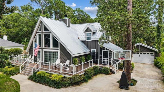 2727 Sunrunner Ln, Gulf Breeze FL 32563 exterior
