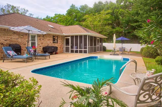3716 Tiger Point Blvd, Gulf Breeze FL 32563 exterior