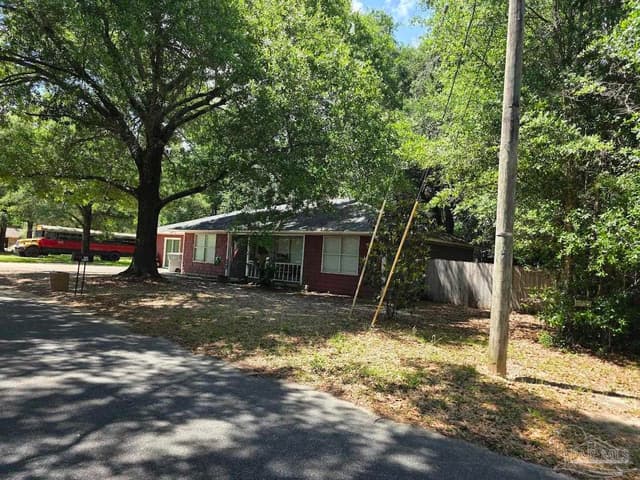 6358 Dixie Rd, Milton FL 32570 photo 3