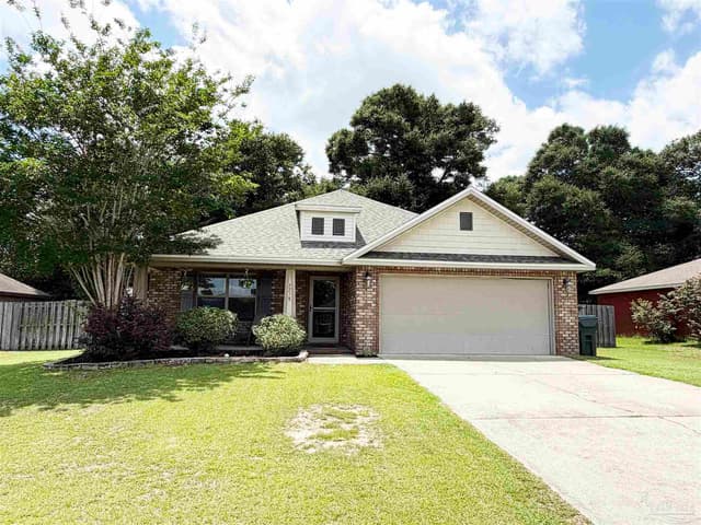 5258 Dalton Cir, Milton FL 32570 exterior