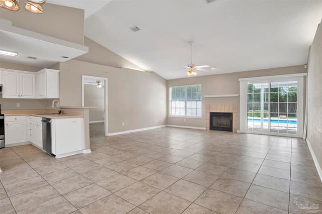 408 Westlake Dr, Pensacola FL 32506 photo 3