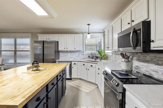 6384 Old Harbor Ct, Gulf Breeze FL 32563 photo 13