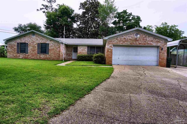 202 Southern St, Pensacola FL 32503 exterior