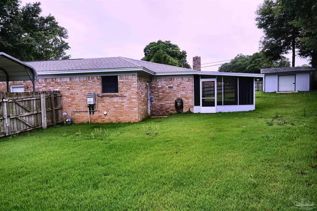 202 Southern St property photo