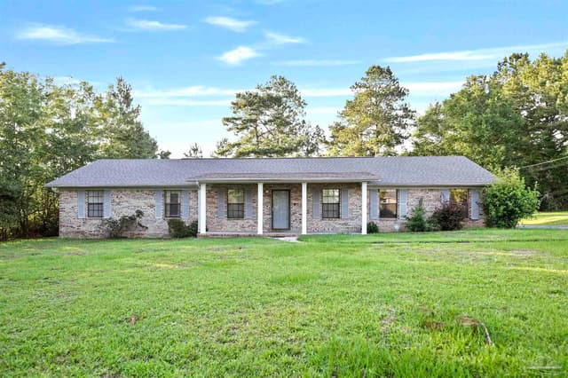 532 Ashley Rd, Cantonment FL 32533 exterior