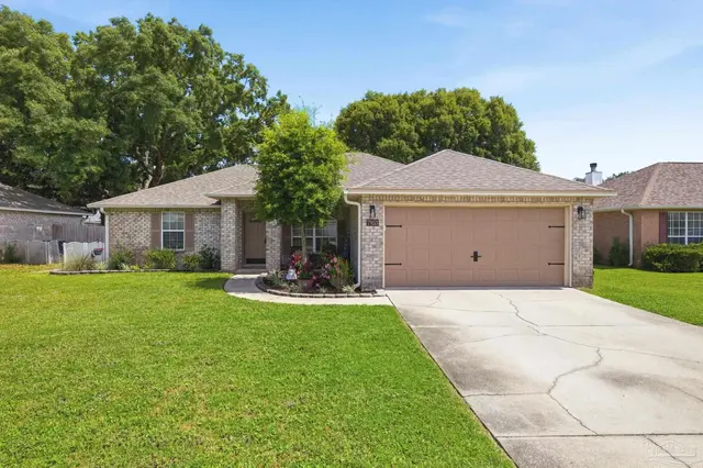 7953 Lola Cir, Navarre FL 32566 exterior